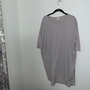 LULAROE - Grey Irma Top